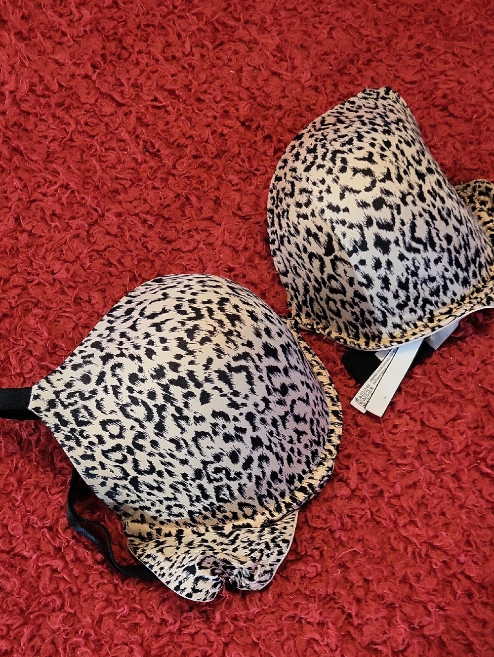 Victoria's Secret Leopard-Print Push-Up Bra in Cream and Black